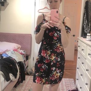 Express floral off the shoulder dress 💕